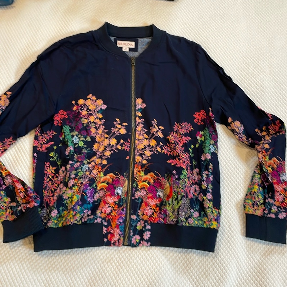 Merona size M floral bomber. Very thin, front zip. This is not warm, looks only.